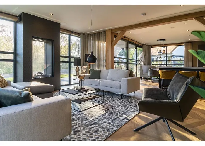 Luxurious Villa In Texel